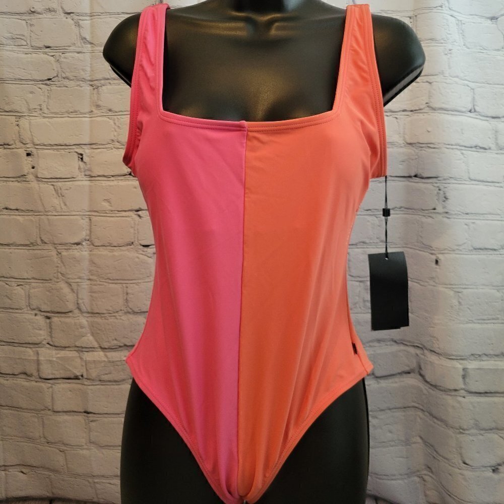 Tommy Hilfiger Women's Split Tank One-Piece Swimsuit